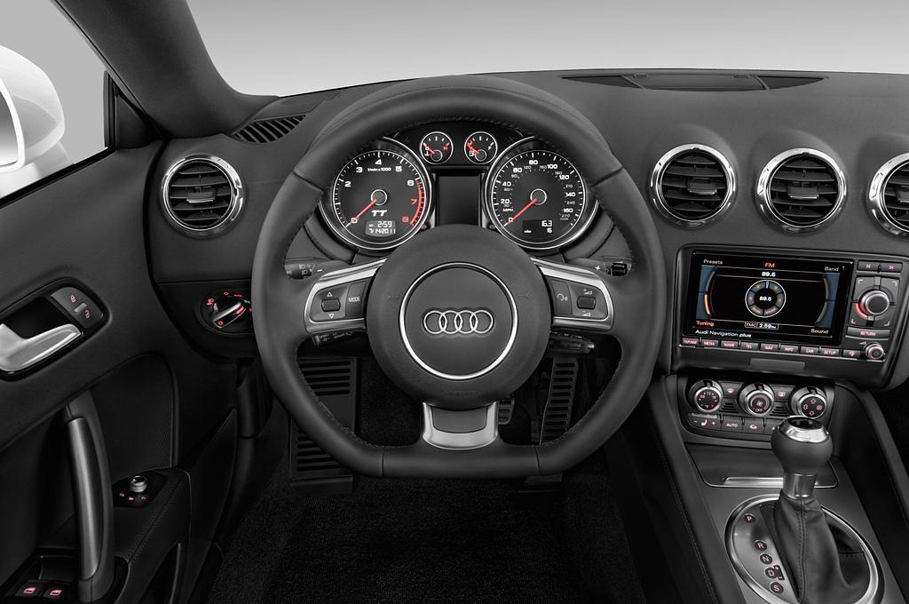 Audi TT (Baujahr 2012) - 2 Türen Lenkrad