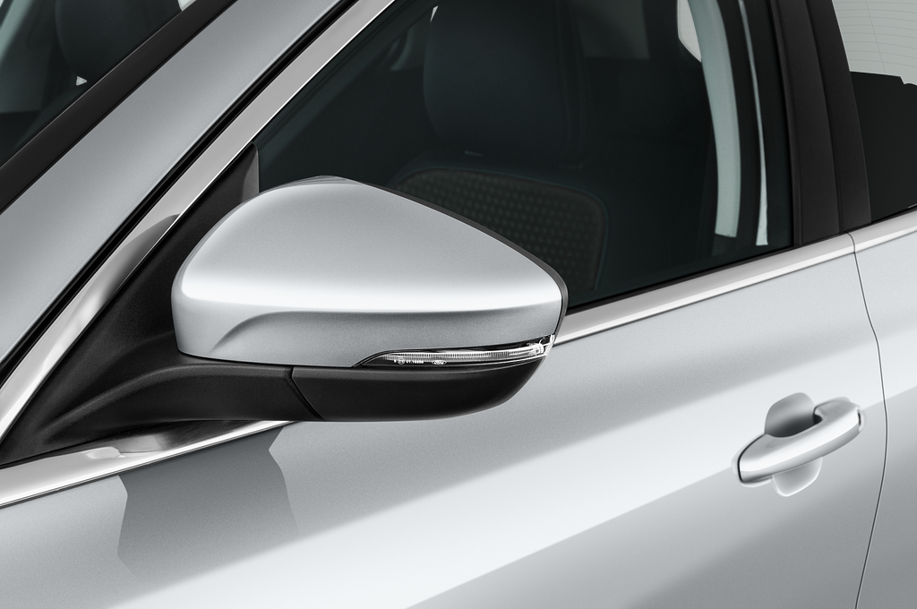 Ford Focus Turnier (Baujahr 2022) Cool & Connect 5 Türen Außenspiegel