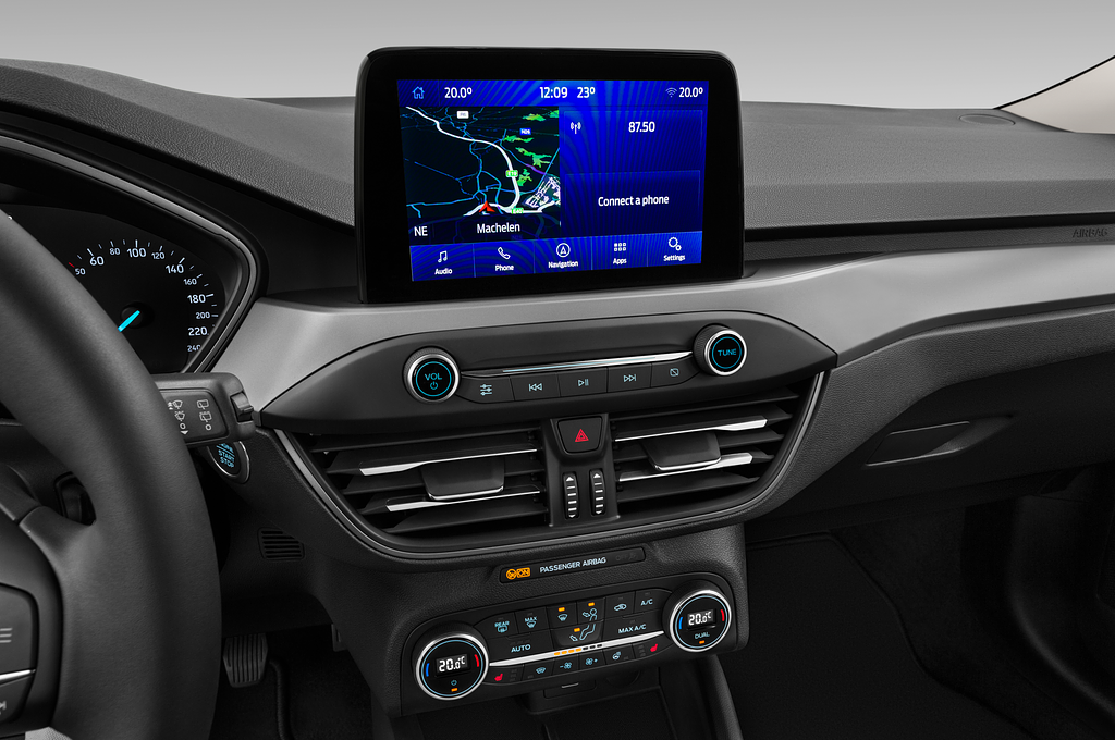 Ford Focus Turnier (Baujahr 2022) Cool & Connect 5 Türen Mittelkonsole