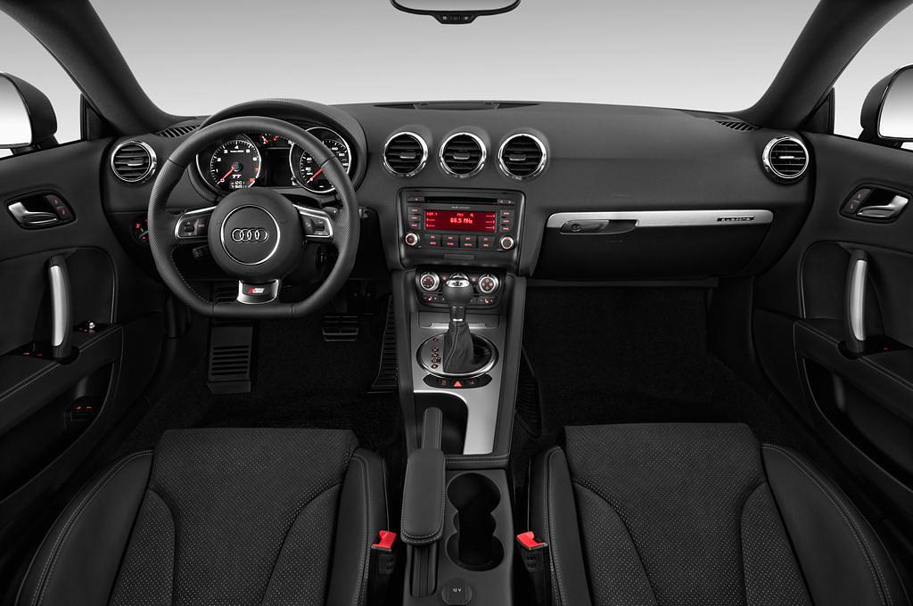 Audi TT (Baujahr 2012) - 3 Türen Cockpit und Innenraum