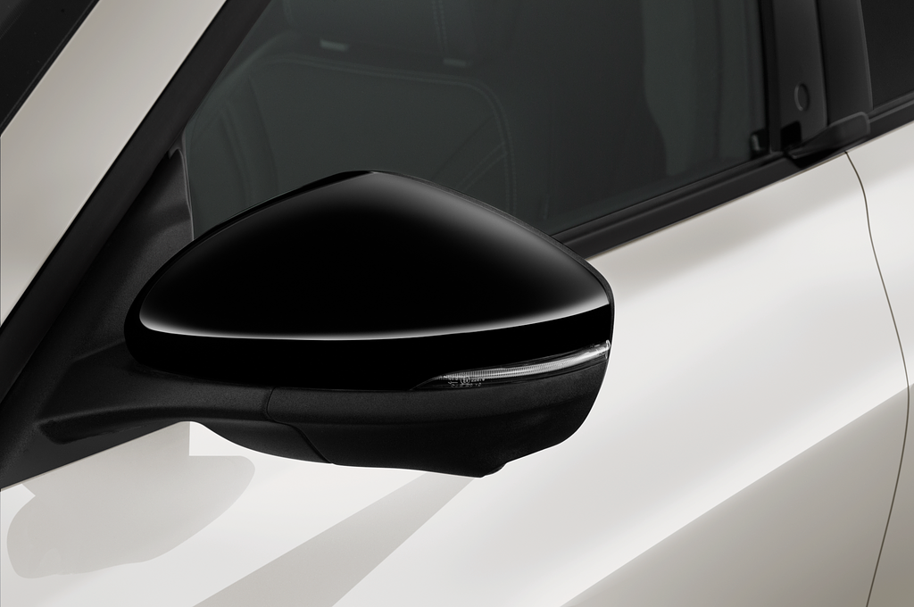 Ford Mustang Mach-E (Baujahr 2021) AWD 5 Türen Außenspiegel