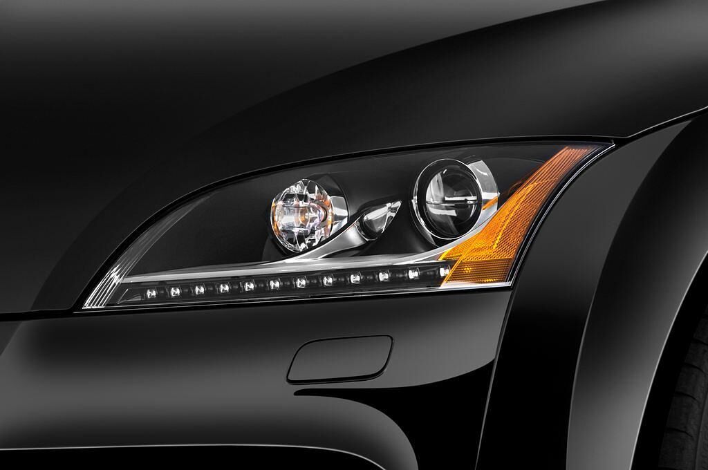 Audi TT (Baujahr 2012) - 3 Türen Scheinwerfer
