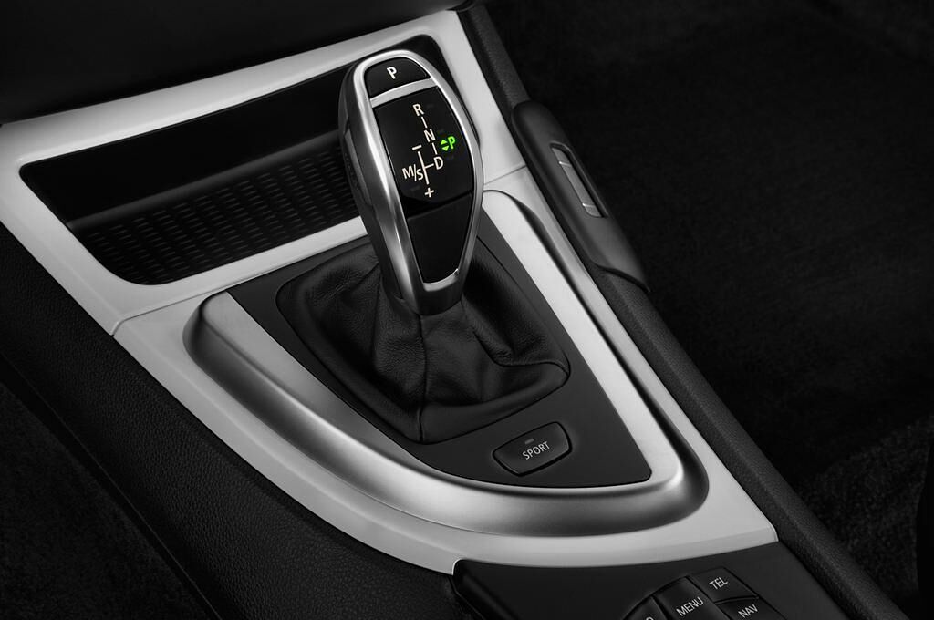 BMW 1 Series (Baujahr 2012) - 2 Türen Schalthebel