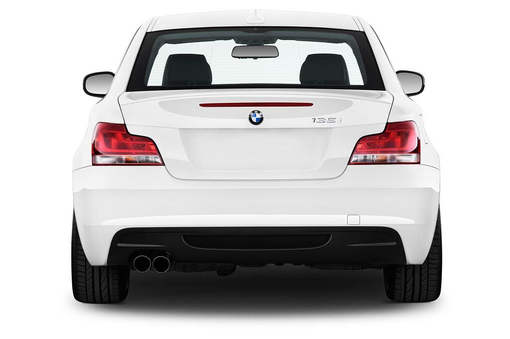 BMW 1 Series (Baujahr 2012) - 2 Türen Heckansicht