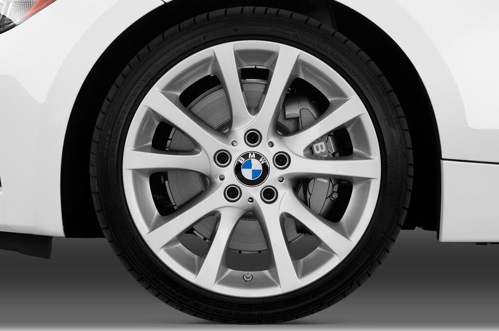 BMW 1 Series (Baujahr 2012) - 2 Türen Reifen und Felge