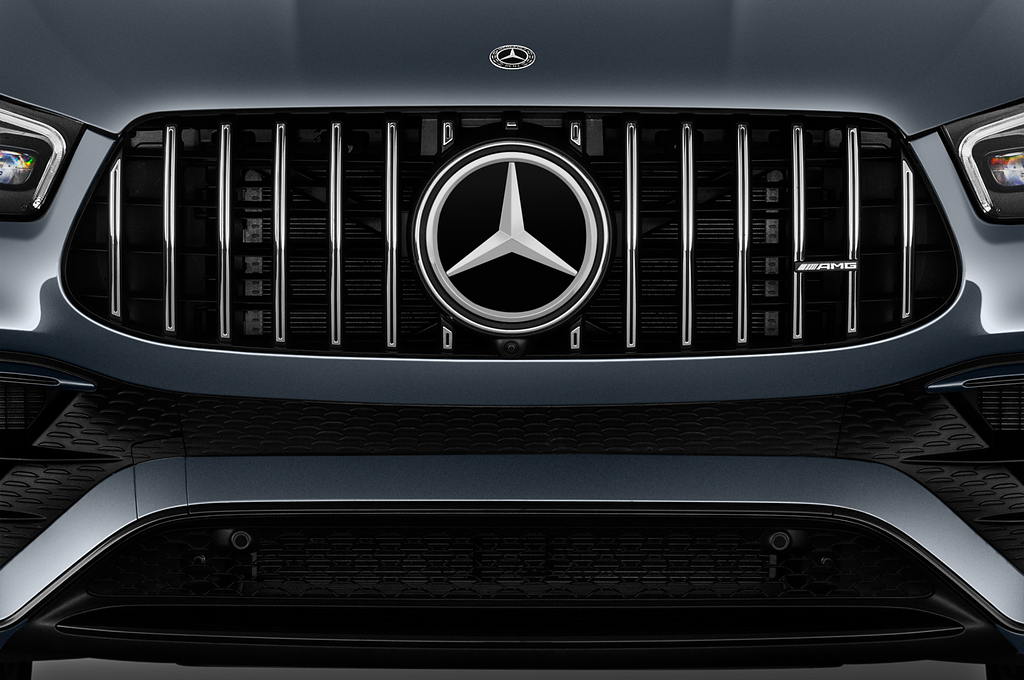 Mercedes GLE (Baujahr 2021) AMG 63 S 5 Türen Kühlergrill und Scheinwerfer