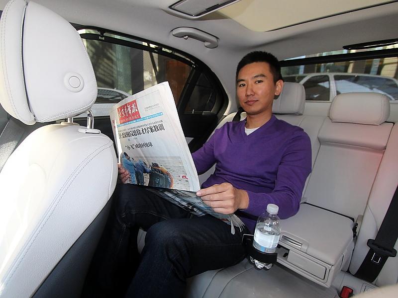 Viel Platz im Fond der Mercedes C 260 L Chinaversion