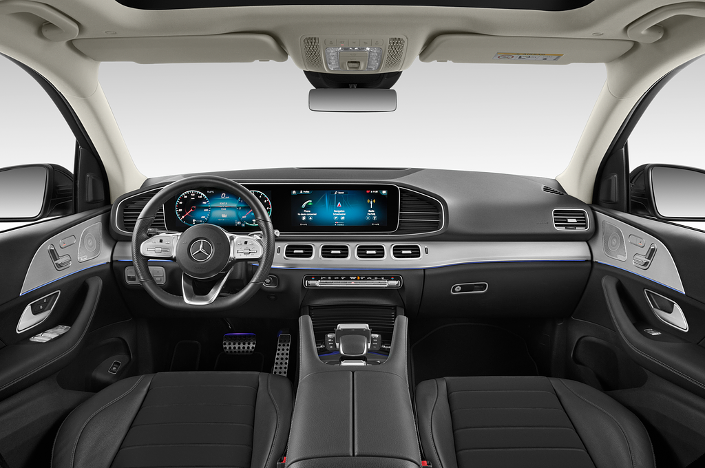 Mercedes GLE (Baujahr 2022) 350de AMG-Line 5 Türen Cockpit und Innenraum