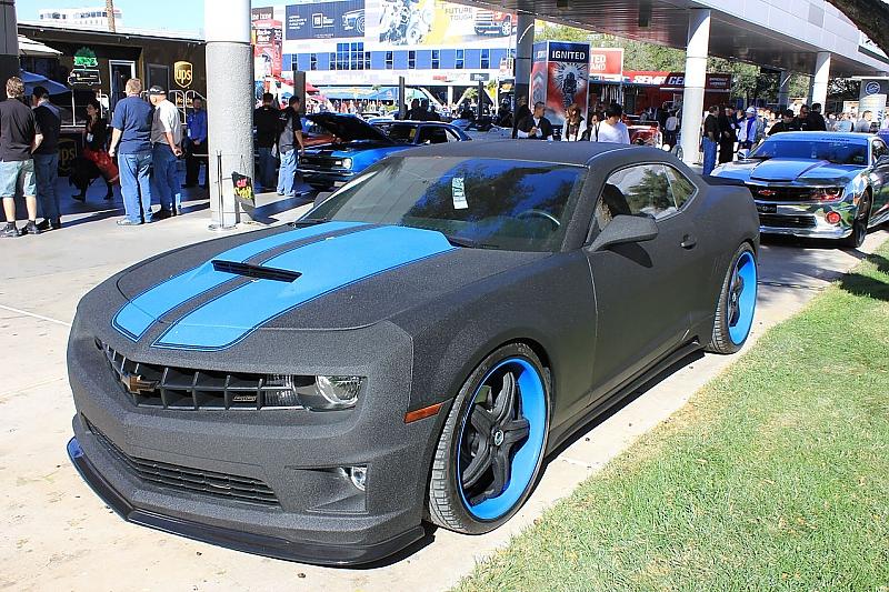 Muscle-Cars wie der Chevrolet Camaro gehören zum Bild der Sema einfach dazu.