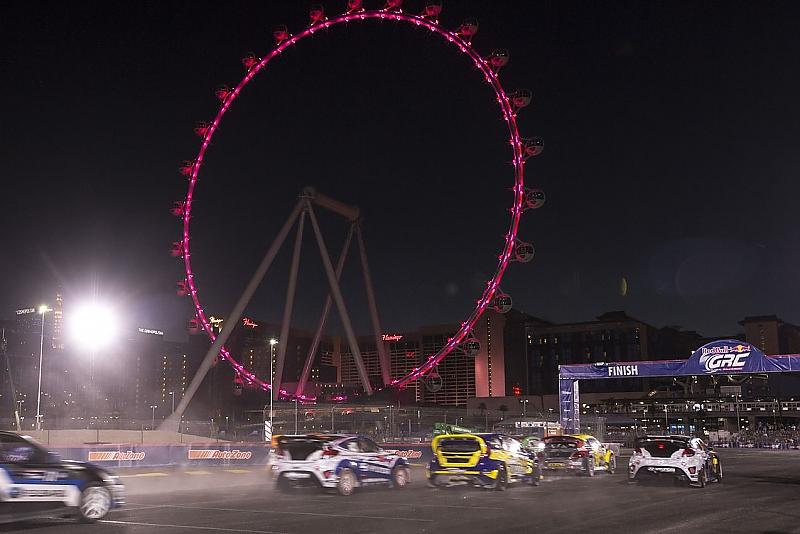 Unter dem Riesenrad von Las Vegas ging es zur Sache.