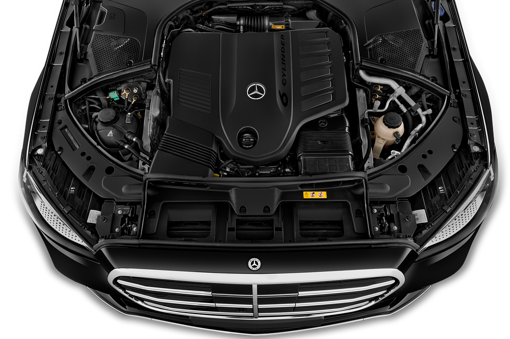 Mercedes S Class (Baujahr 2022) 580e AMG-Line 4 Türen Motor