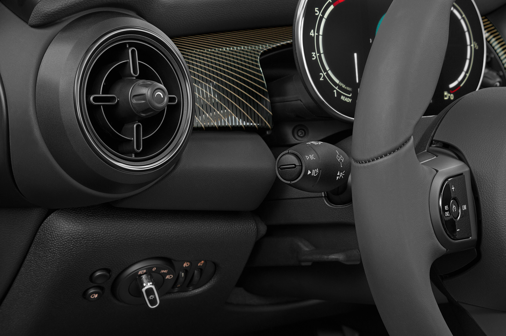 MINI MINI Cabrio (Baujahr 2023) Cooper S Resolute Edition 2 Türen Lüftung