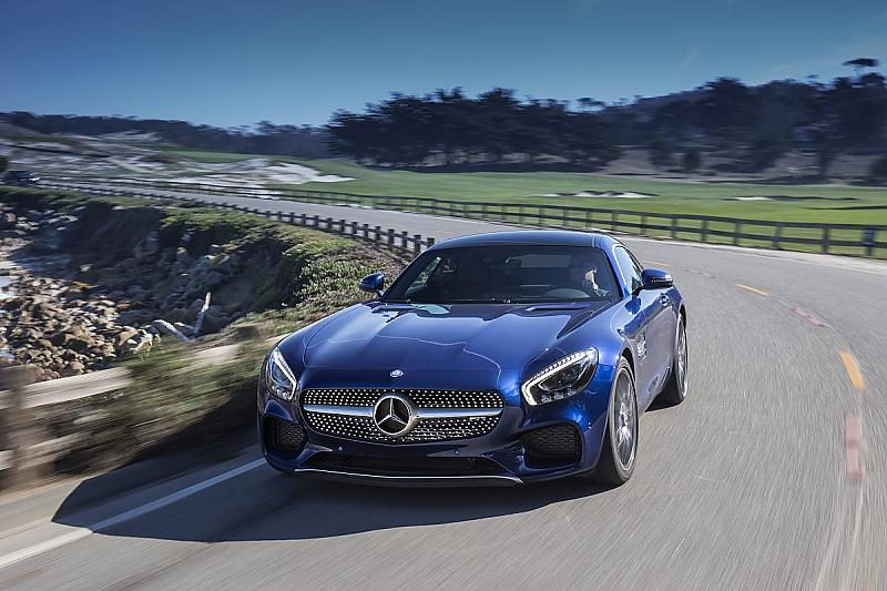 Mercedes AMG GTS - mit neutralem Fahrverhalten unterwegs