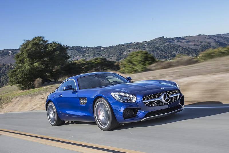 Mercedes AMG GTS - 0 auf Tempo 100 in 3,8 Sekunden