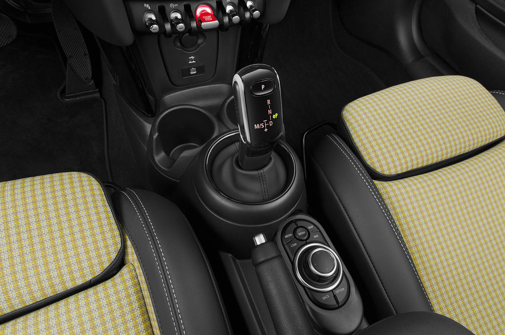 MINI MINI Cabrio (Baujahr 2023) Cooper S Resolute Edition 2 Türen Schalthebel