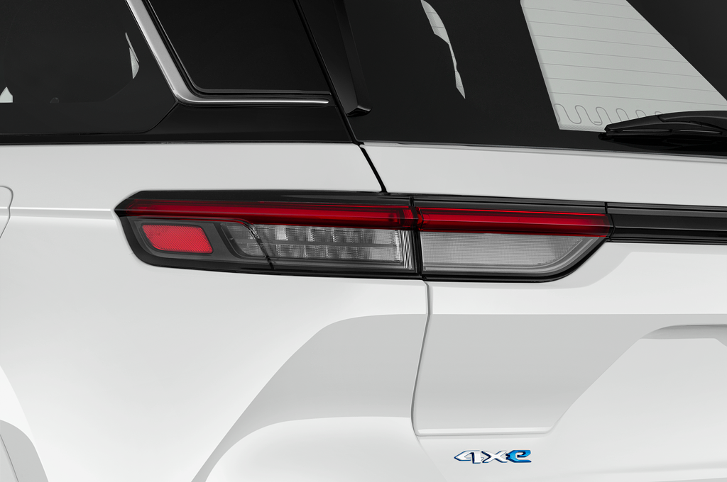 Jeep Grand Cherokee PHEV (Baujahr 2023) Summit Reserve 5 Türen Rücklicht