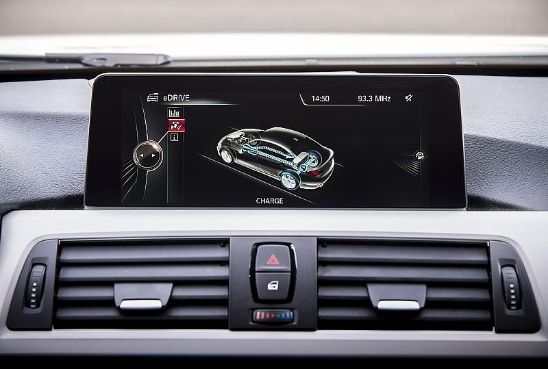 Die verschiedenen Fahrmodi werden im Display dargestellt