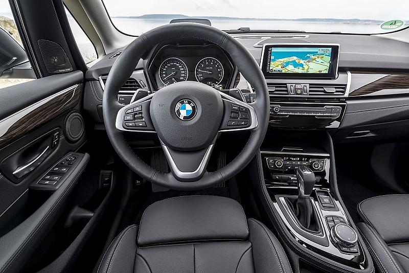 Typisches BMW-Cockpit