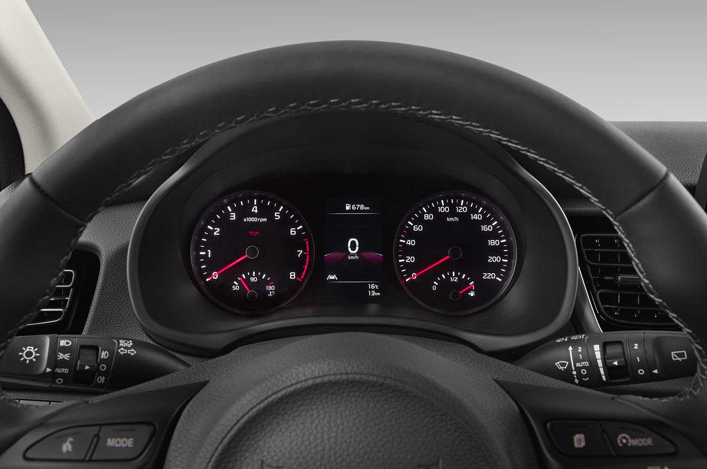 Kia Rio (Baujahr 2021) Active 5 Türen Tacho und Fahrerinstrumente