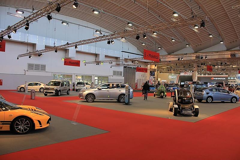 Hier stand rund 30 Jahre lang Brabus - jetzt wurden hier Elektroautos abgestellt.