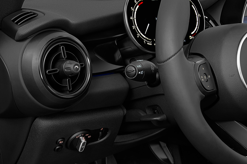 MINI MINI Cabrio (Baujahr 2023) Cooper S Classic 2 Türen Lüftung