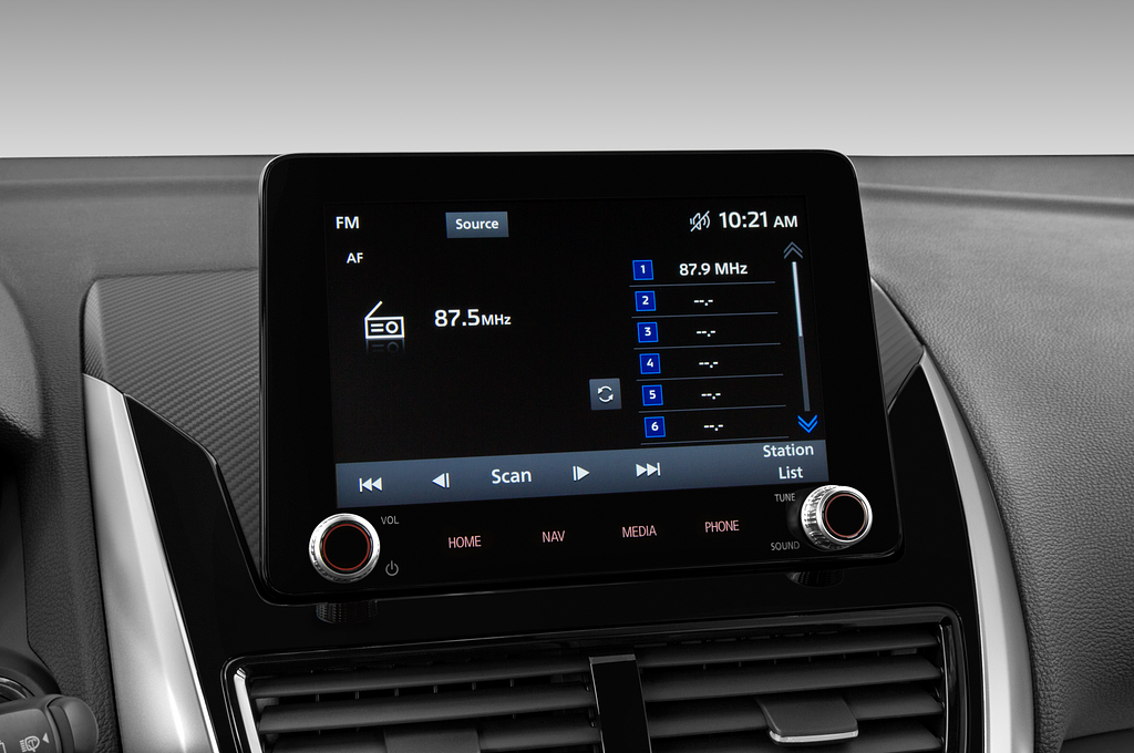 Mitsubishi Eclipse Cross PHEV (Baujahr 2021) Plus 5 Türen Radio und Infotainmentsystem