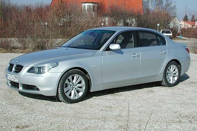 BMW 545i: Paradehengst der weiß-blauen Fünfer-Garde