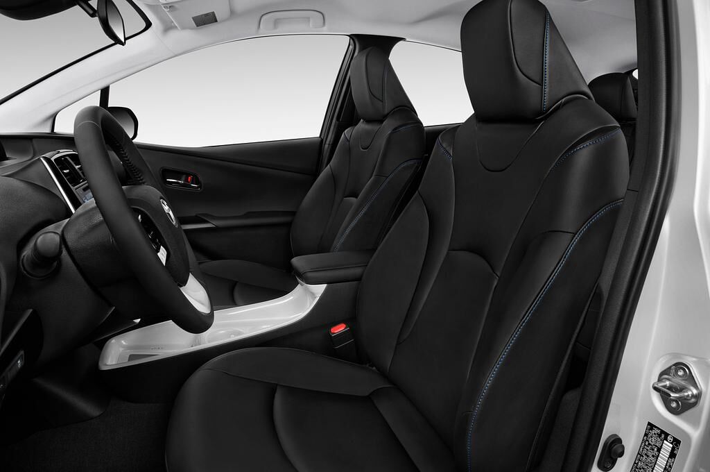 Toyota Prius (Baujahr 2018) Executive 5 Türen Vordersitze