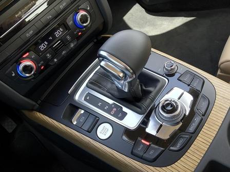 Vergleich Audi A4 2.0 TFSI quattro - BMW 328i Automatik