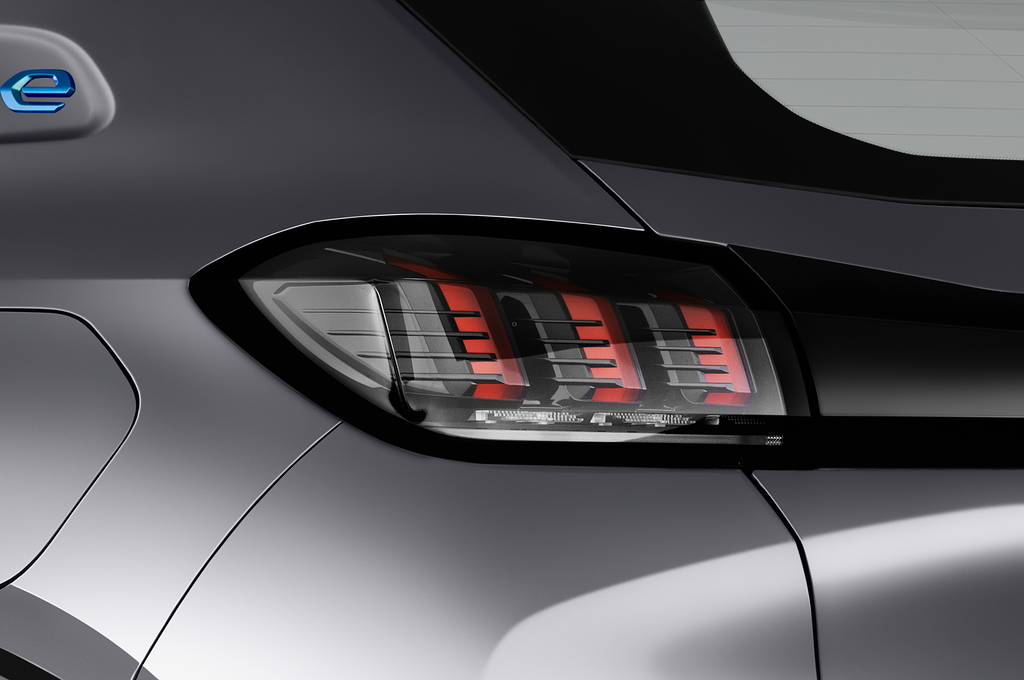 Peugeot e-208 (Baujahr 2020) GT 5 Türen Rücklicht