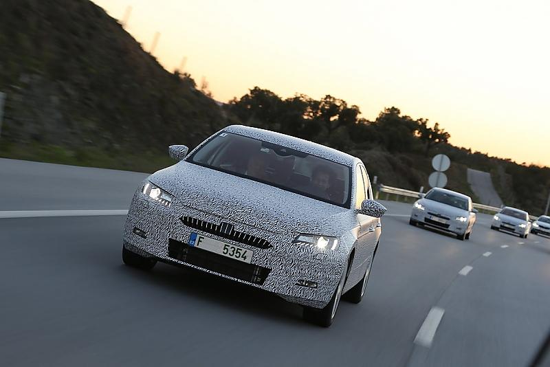 Skoda Superb Prototyp 2015