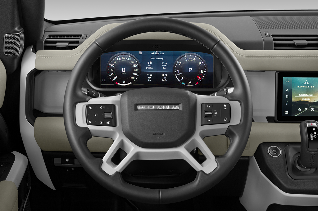 Land Rover Defender (Baujahr 2021) HSE 3 Türen Lenkrad