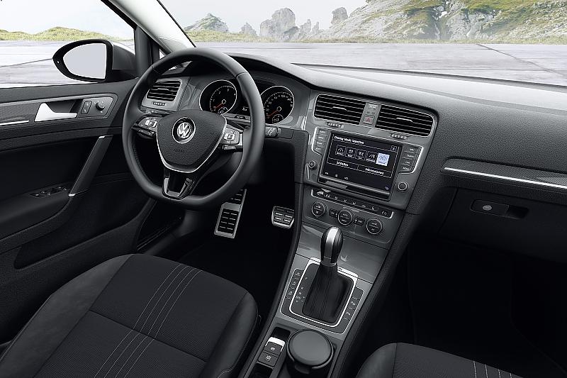 Die technische Basis dafür bildet der Allradantrieb 4MOTION.
