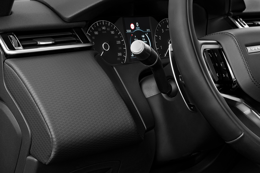 Land Rover Range Rover Velar (Baujahr 2022) R-Dynamic S 5 Türen Lüftung