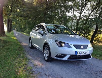 Den Seat Ibiza bekommt man als schicken fünftürigen Kombi.