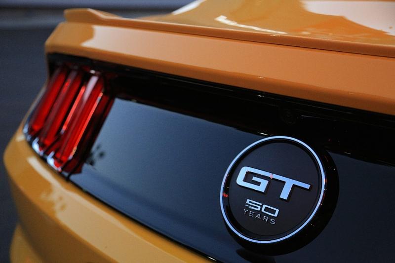Ford Mustang GT 5.0 V8 2015 - 418 PS und 250 km/h Spitze