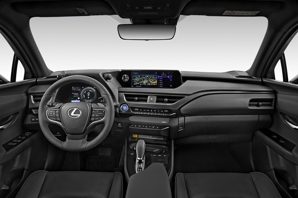 Lexus UX 300e (Baujahr 2021) Luxury Line 5 Türen Cockpit und Innenraum