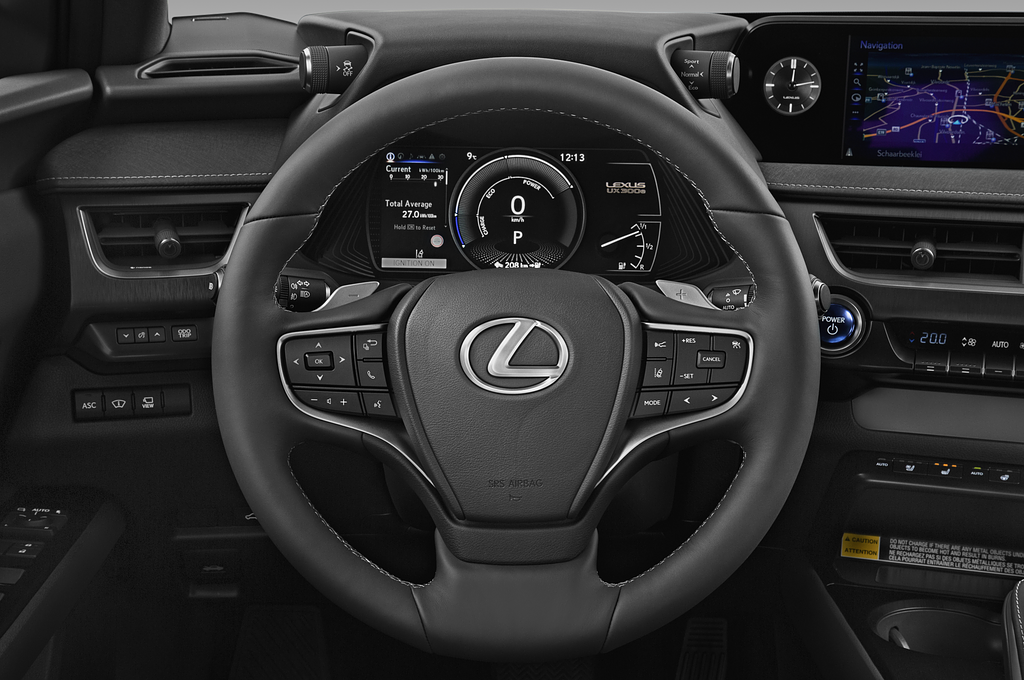 Lexus UX 300e (Baujahr 2021) Luxury Line 5 Türen Lenkrad