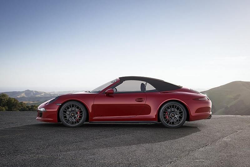 Porsche 911 GTS