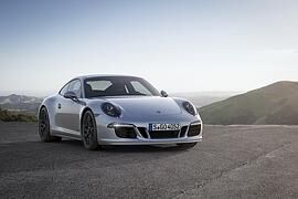Porsche 911 GTS - Vier zu zwei