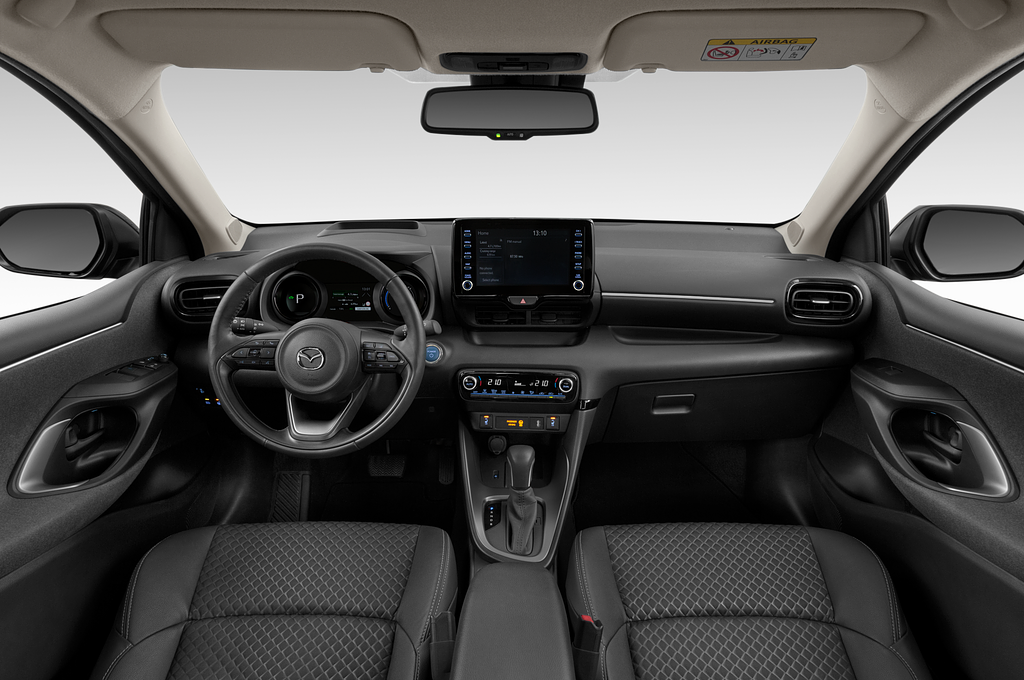 Mazda Mazda2 Hybrid (Baujahr 2022) Select 5 Türen Cockpit und Innenraum
