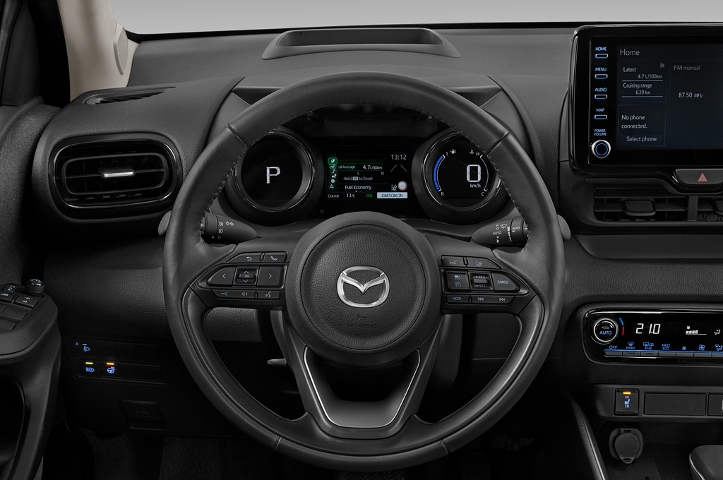 Mazda Mazda2 Hybrid (Baujahr 2022) Select 5 Türen Lenkrad