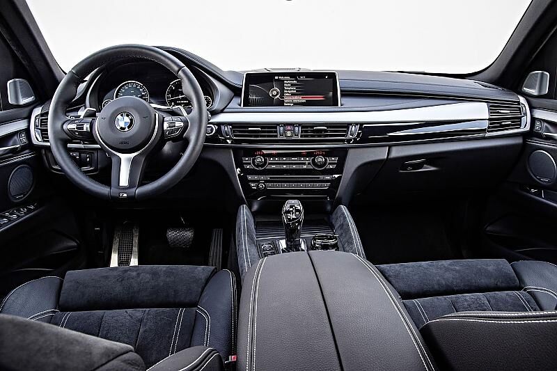 Das Cockpit des neuen BMW X6.