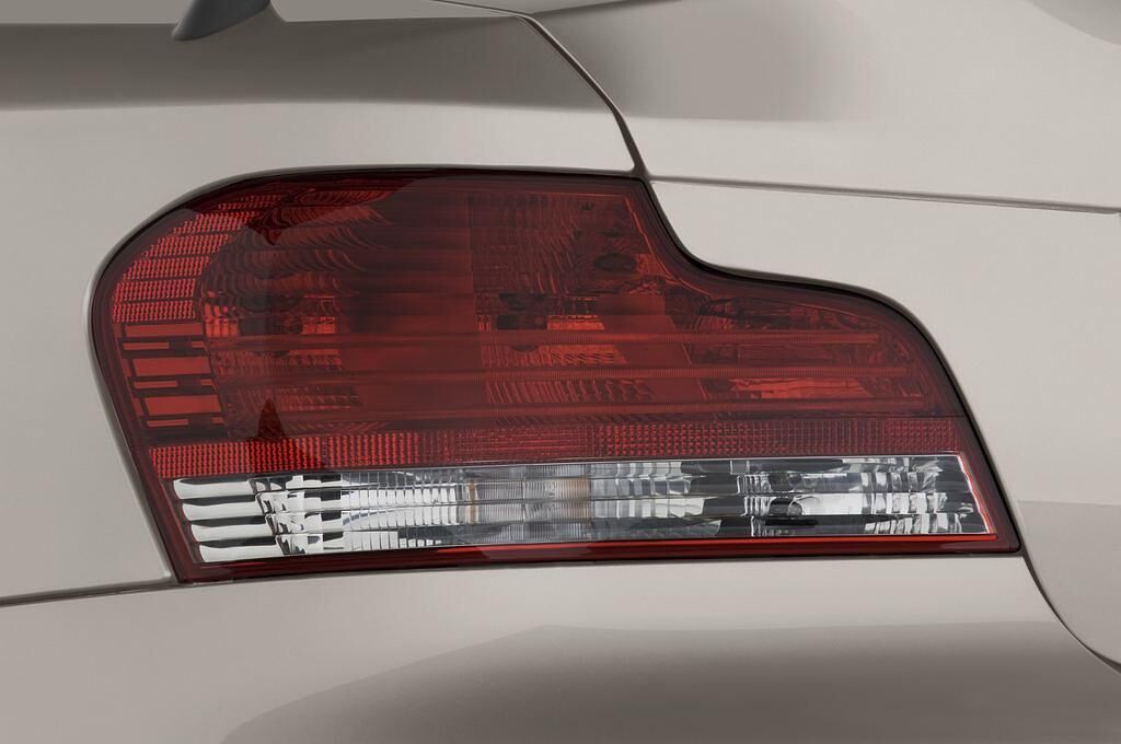 BMW 1 Series (Baujahr 2010) 125i 2 Türen Rücklicht