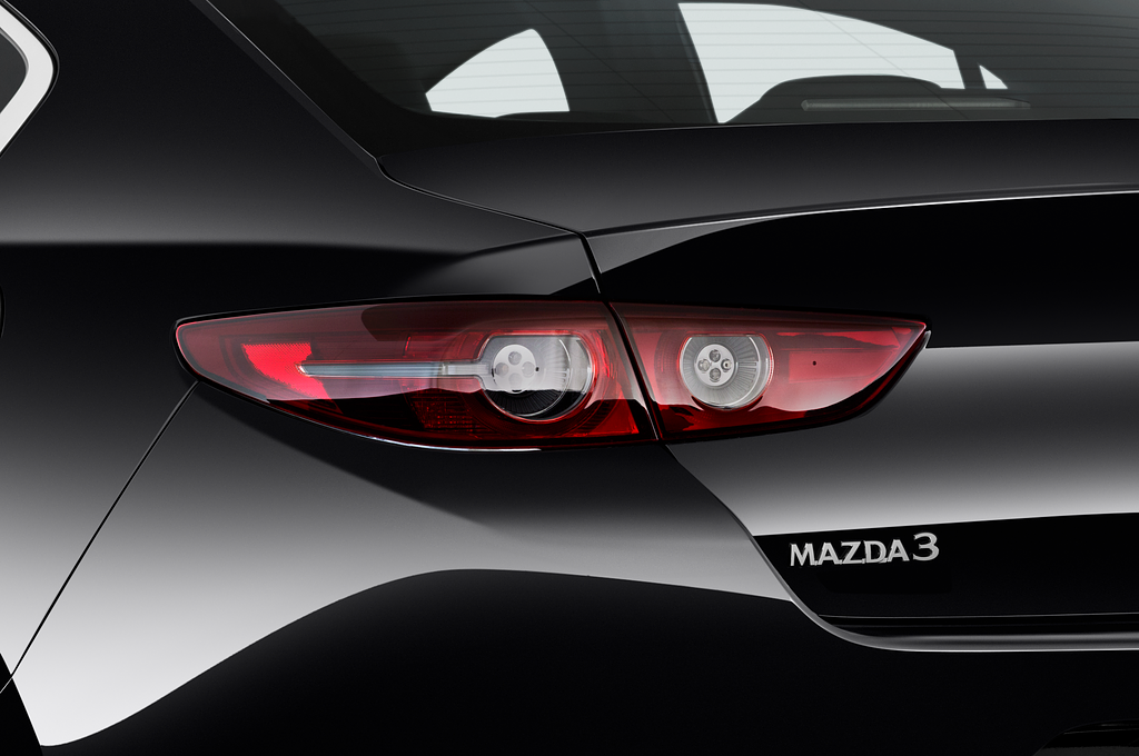 Mazda Mazda3 Fastback (Baujahr 2019) - 4 Türen Rücklicht