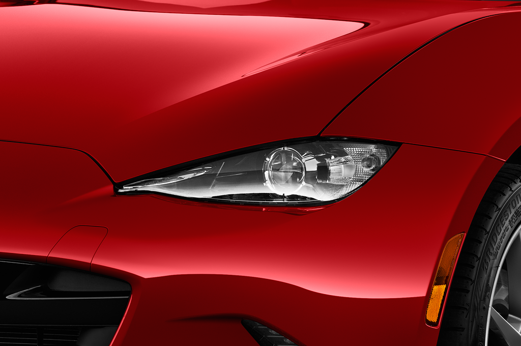 Mazda MX-5 (Baujahr 2019) Sports-Line 2 Türen Scheinwerfer