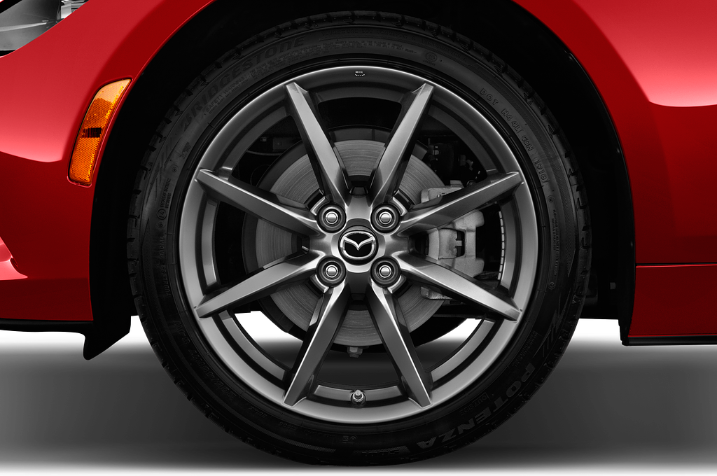 Mazda MX-5 (Baujahr 2019) Sports-Line 2 Türen Reifen und Felge
