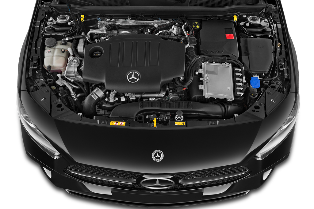 Mercedes A Class Berline (Baujahr 2023) AMG Line 4 Türen Motor