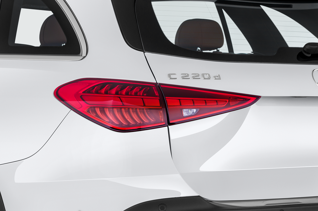 Mercedes C Class (Baujahr 2022) All-Terrain 5 Türen Rücklicht