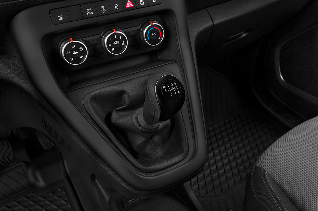 Mercedes Citan (Baujahr 2022) Pro 5 Türen Schalthebel